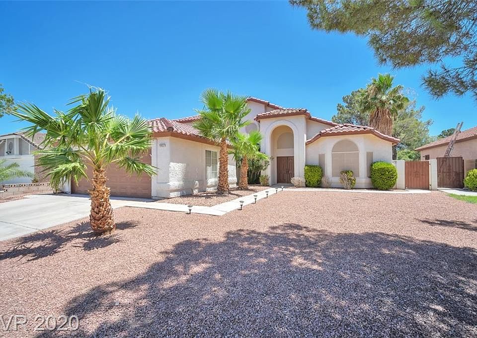 1st image of 7952 Crystal Haven Ln