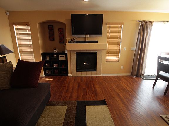 3rd image of 1587 Vieira St