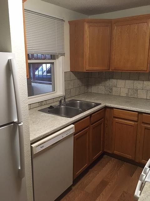 1st image of 23 W Cedar Ave