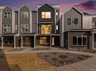888 S Valentia St BUILDING 14-105, Denver, CO 80247
