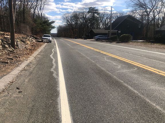 5th image of 191 W Wrentham Rd