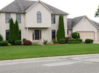 50562 Hedgewood Ct, Granger, IN