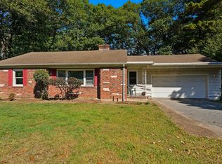 128 Warren Rd, Framingham, MA 01702