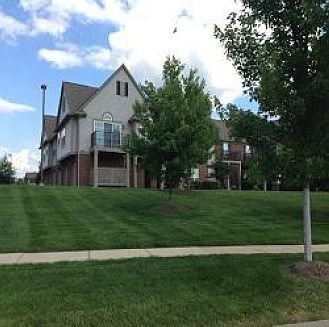 2nd image of 3340 Primrose Ln