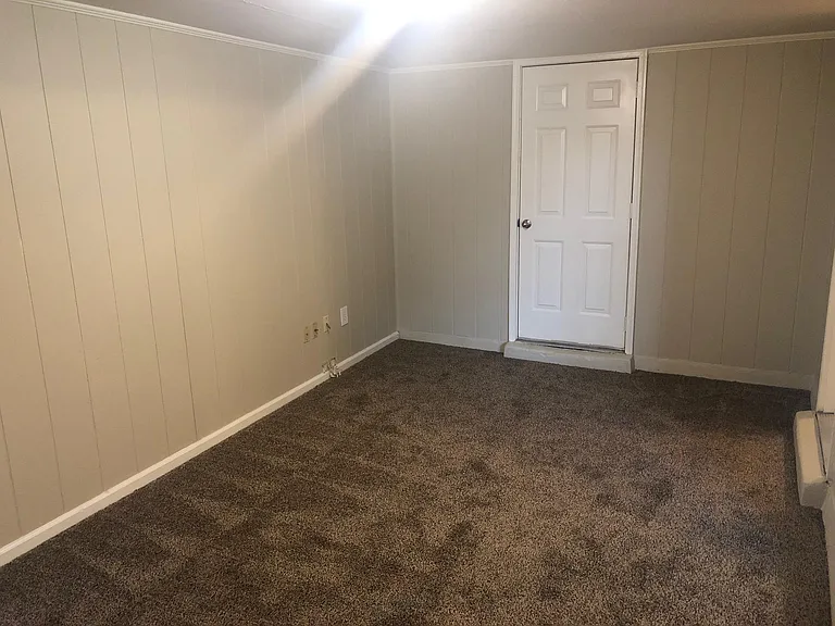 132 Woodfern Cv — Photo 7