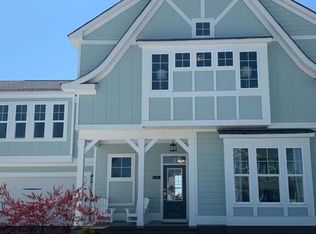 1953 Maplewood Ln, Chesapeake, VA 23323