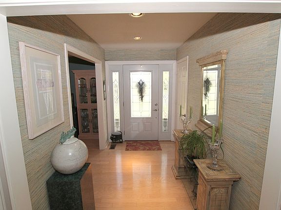 5th image of 2307 Drum Ct