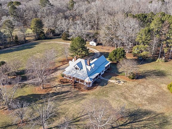 2nd image of 2821 Flat Rock Road