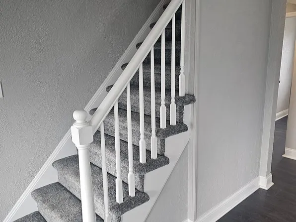 7304 W Kiowa Ln, Palos Heights, IL 60463