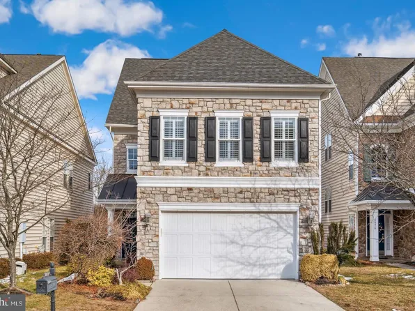5978 Manorview Way, Alexandria, VA 22315