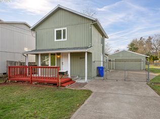 2127 SE 90th Ave, Portland, OR 97216
