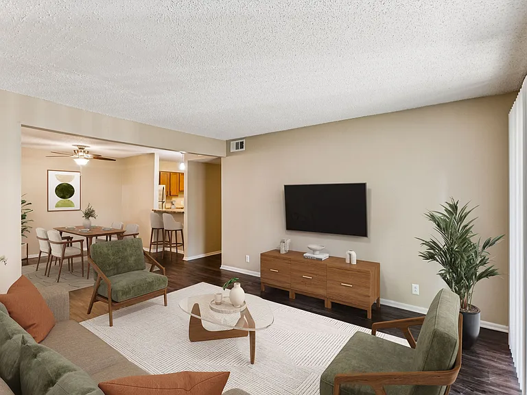 Ashford Place Apartments — Photo 2