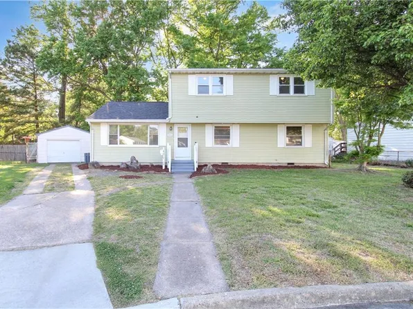 35 Leicester Ter, Hampton, VA 23666