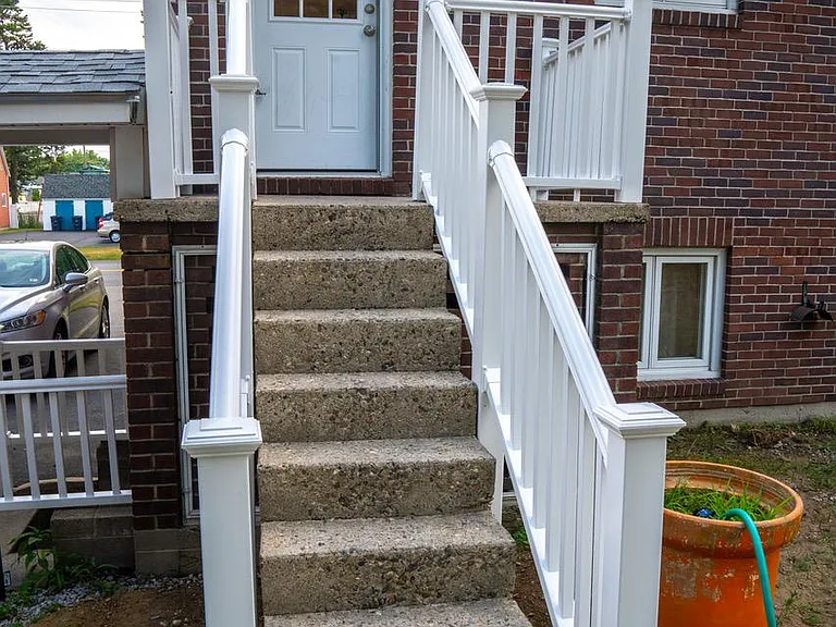 18 Almont St #A — Photo 15