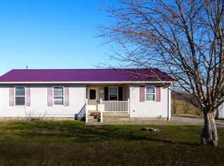48 Country Ln, Sharpsburg, KY 40374