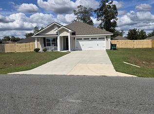 18 E Sycamore Trl, Crawfordville, FL 32327