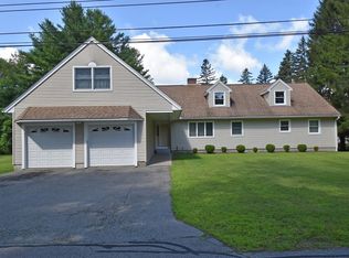 26 Francis Ave, Lunenburg, MA 01462