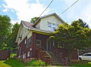 70 Stokely St, Washington, PA 15301
