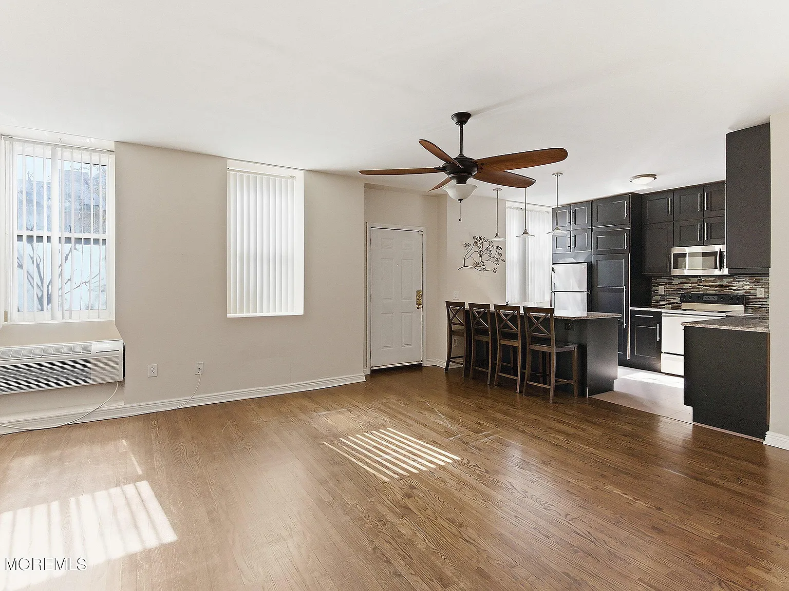 2 bed, 1.5 bath, $2,380 — Photo 4