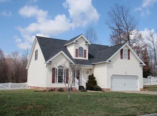 130 Royal Oaks Dr, Jonesborough, TN 37659