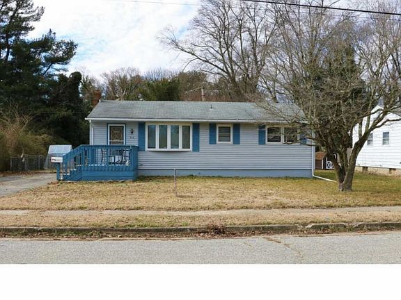 2nd image of 510 Manheim Ave