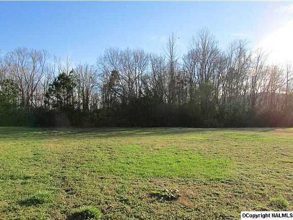 2nd image of 4290 Old Highway 431