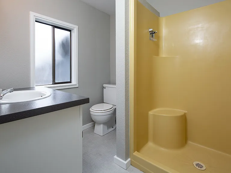 4426 Alice St — Photo 10