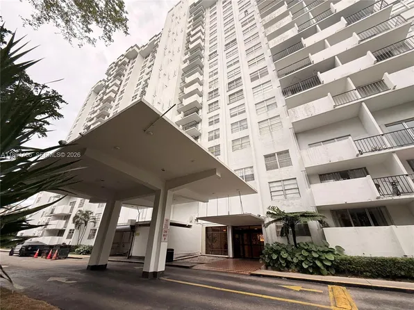 2780 NE 183rd St APT 1415, Aventura, FL 33160