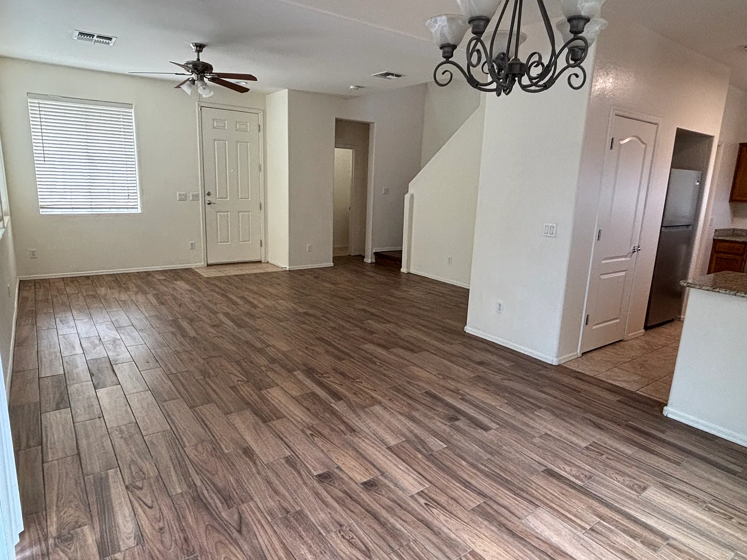 3 bed, 2.5 bath, 1632 sqft, $2,250 — Photo 2