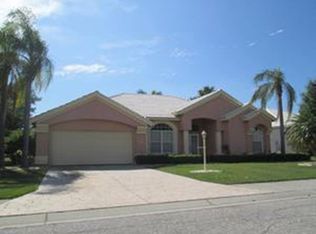7118 41st Ln E, Sarasota, FL 34243