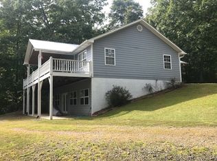 17 Longview Dr, Hayesville, NC 28904