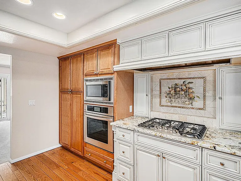 2850 E Easter Ave — Photo 7