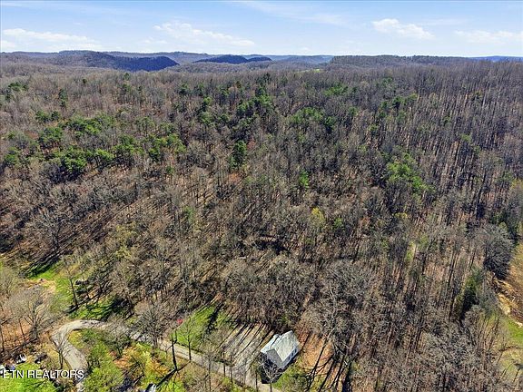 2nd image of 180 Hill Rd