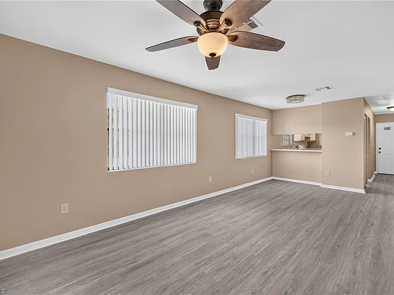 5365 Treetops Dr #S-206 — Photo 4