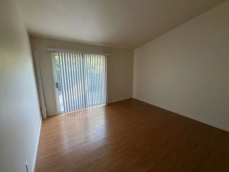 207 Pintail Pl — Photo 7
