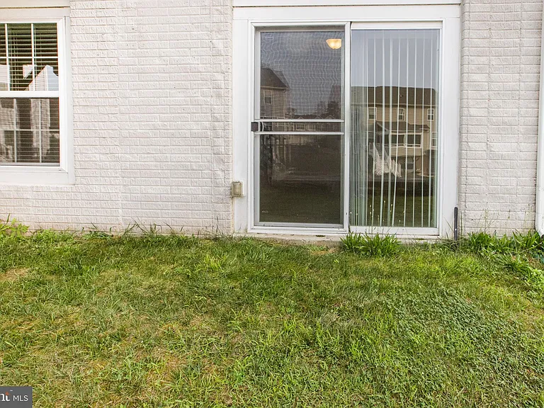 4 Cornerstone Dr — Photo 91