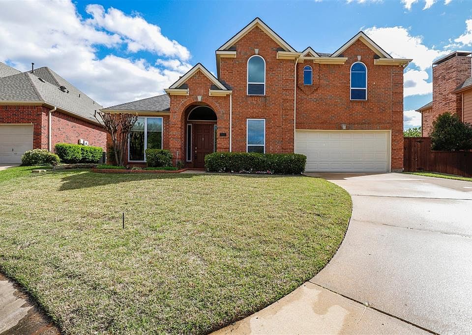 1st image of 960 Crown Ct