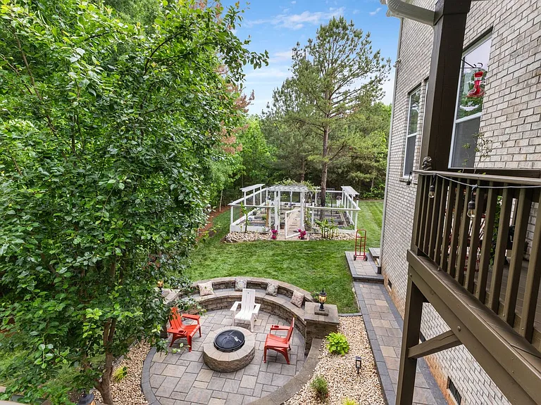 202 Tallow Tree Ct — Photo 47