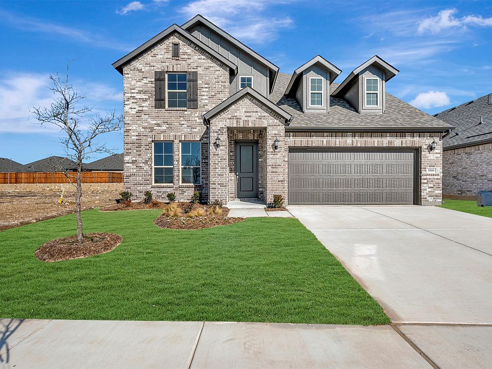 1st image of 3900 Yarrow Dr