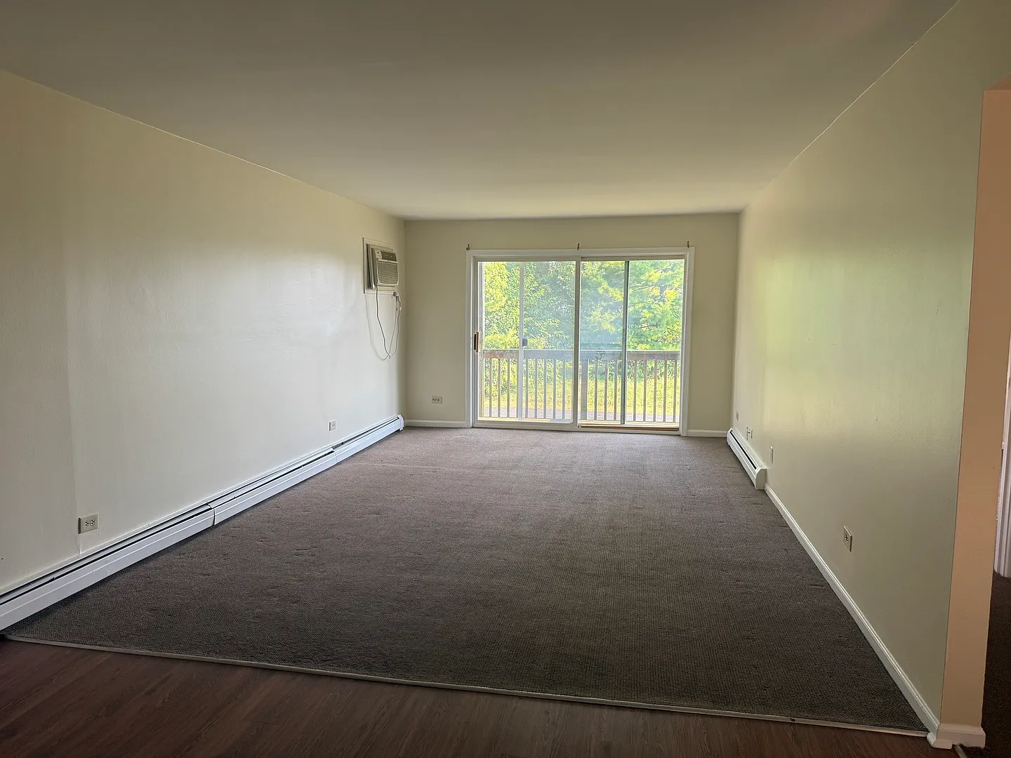 2 bed, $1,650 — Photo 2