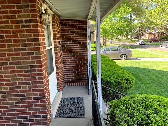 2nd image of 6919 Rob Vern Dr