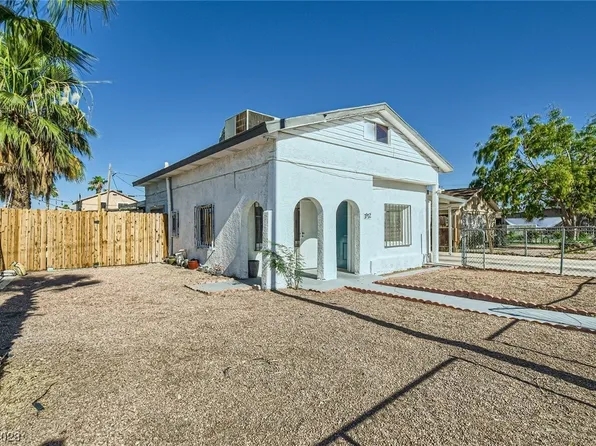 1912 Hoover St, North Las Vegas, NV 89030