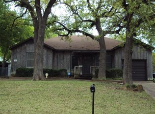 44 Vaughn Dr, Denison, TX 75020
