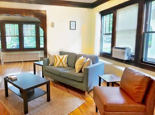 1910 Portland Ave, Saint Paul, MN 55104