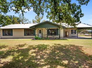 250 Young Rd, Millsap, TX 76066