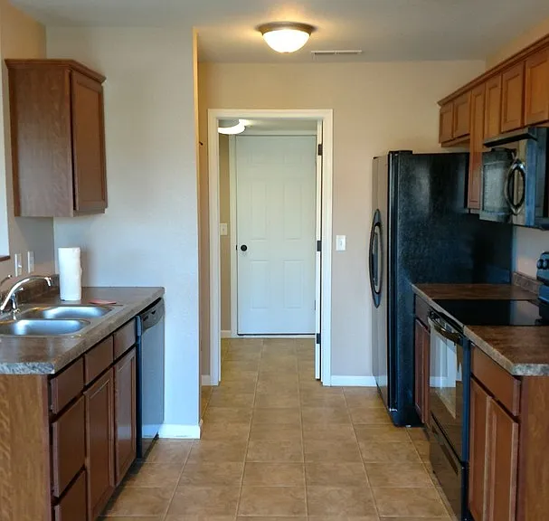 2609 Verity Ln SE — Photo 21