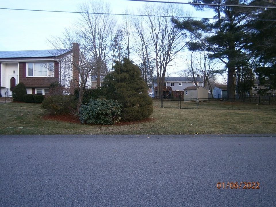42 Cumberland Dr, Brockton, MA 02301 Zillow