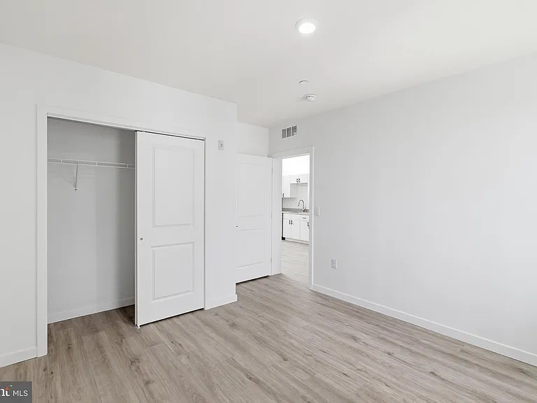 915 N Broad St #604 — Photo 14