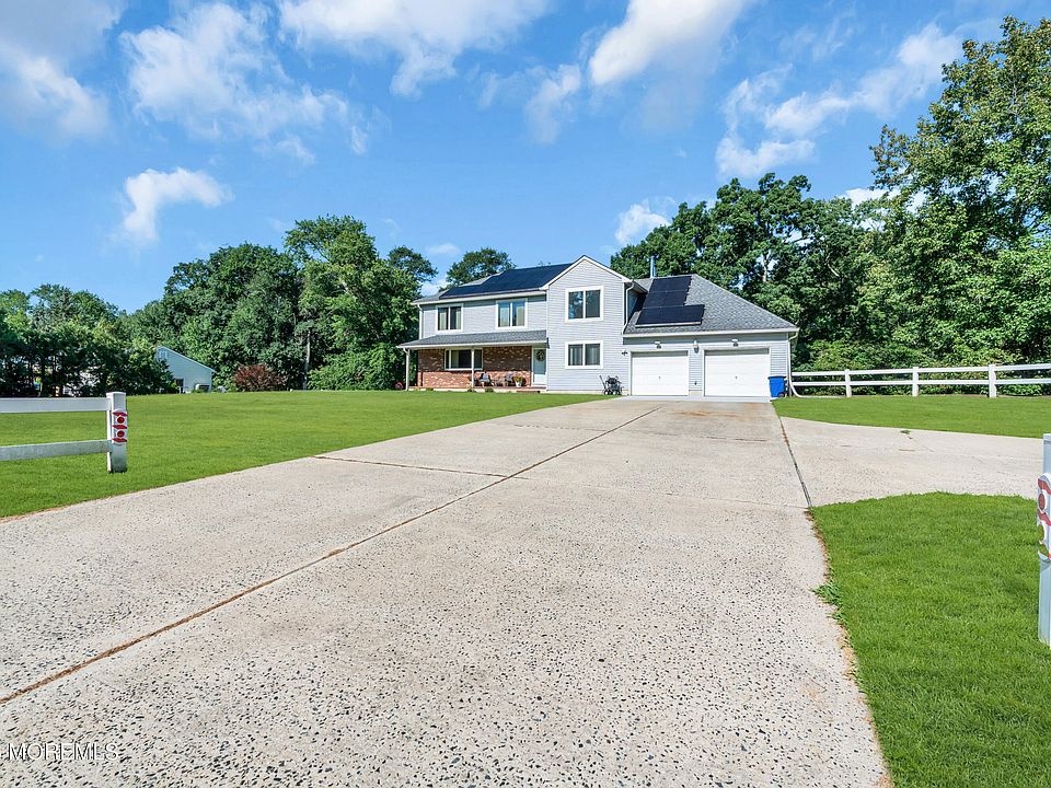 1st image of 688 Fort Plains Road