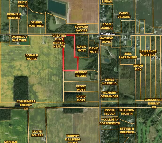 1st image of W Lake Rd